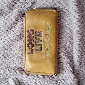 Women's leather Fossil wallet